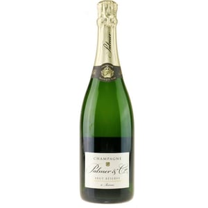 Brut Reserve Chardonnay, Pinot Noir, Pinot Meunier Champagne 12% 75cl